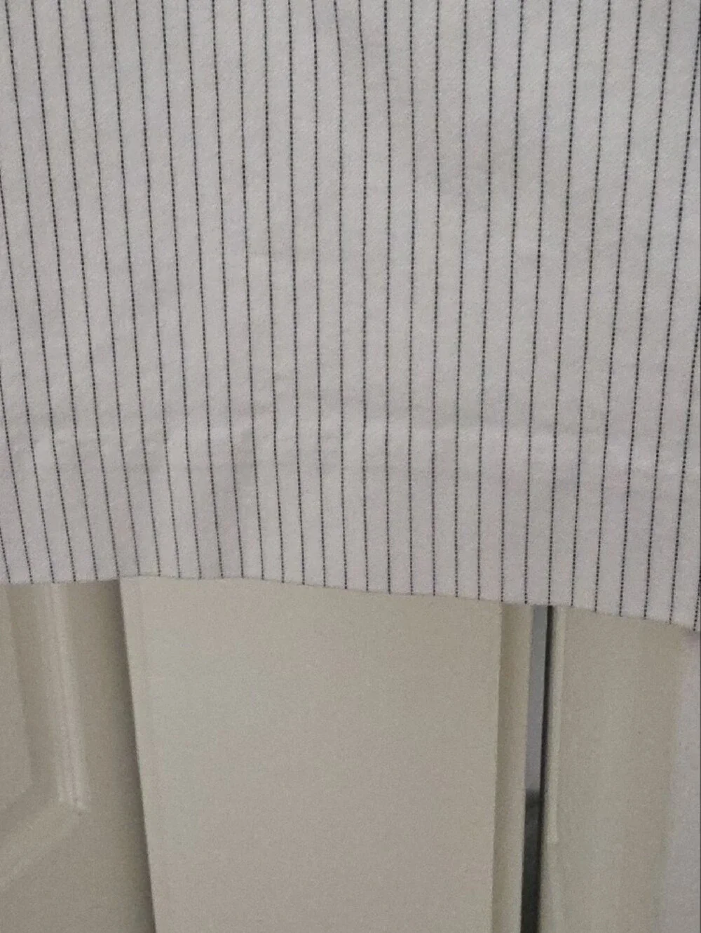 Jules & Leopold Cream Mini Skirt with Thin Gray Pinstripes